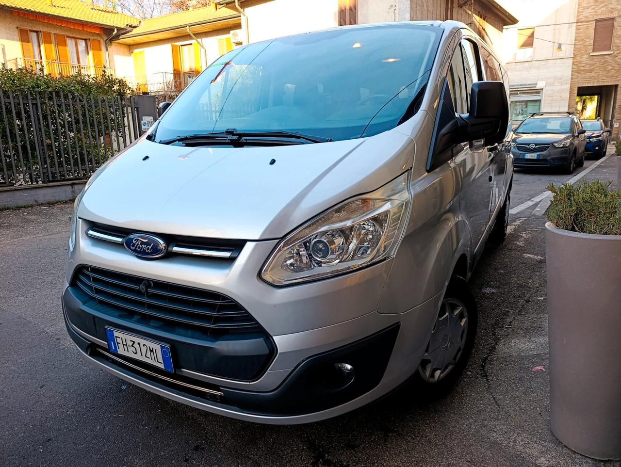 Ford Transit Custom 9 posti 310 2.0 TDCi 130 PL Combi Trend