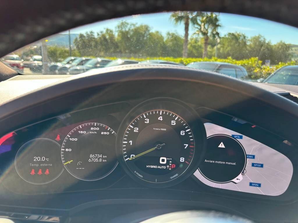 Porsche Cayenne 3.0 E-Hybrid 2022/solo 87.000 KM IVA ESPOSTA Tua a soli 759 Euro al mese