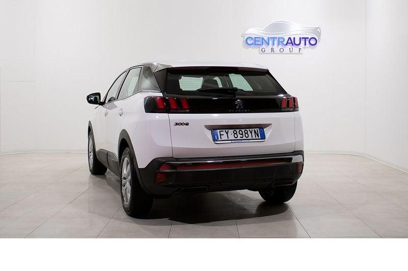 Peugeot 3008 BlueHDi 130cv EAT8 Business