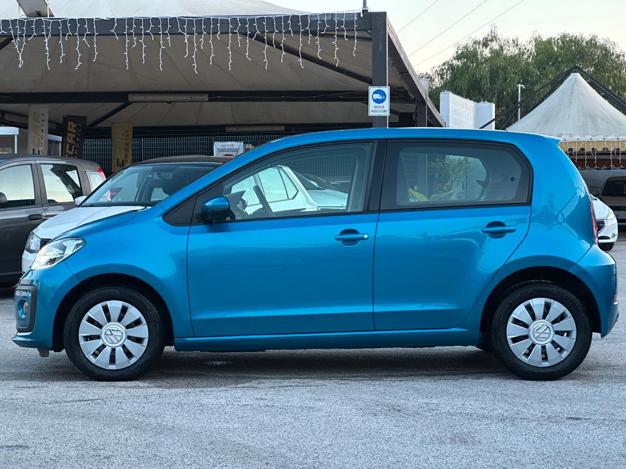 VOLKSWAGEN up! 1.0 5p. move up!