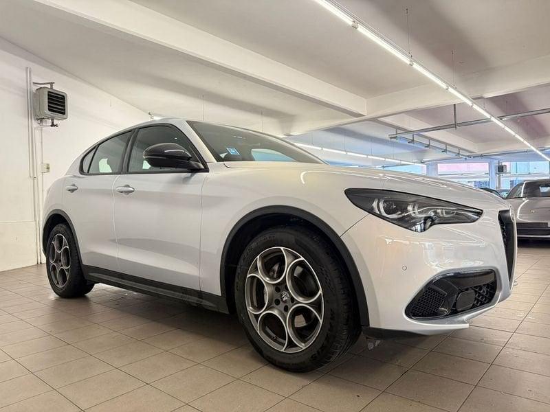 Alfa Romeo Stelvio 2.2Turbodiesel 160CV AT8RWD Sprintanche a304€