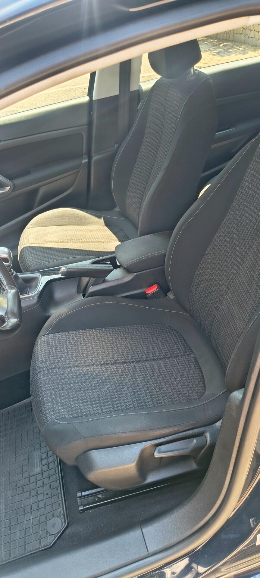 Peugeot 308 BlueHDi 100 S&S SW Business