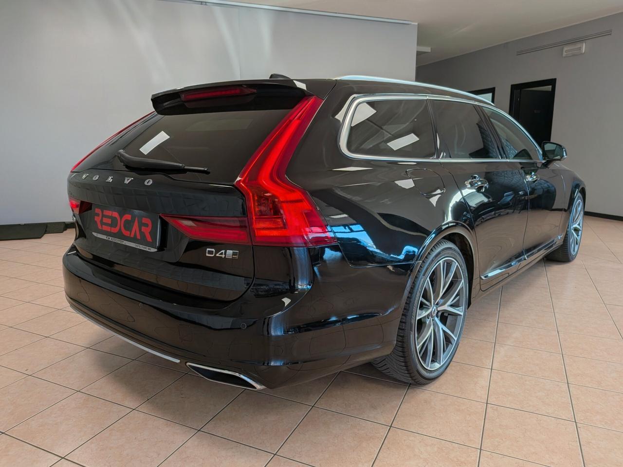 VOLVO V90 D4 AWD INSCRIPTION