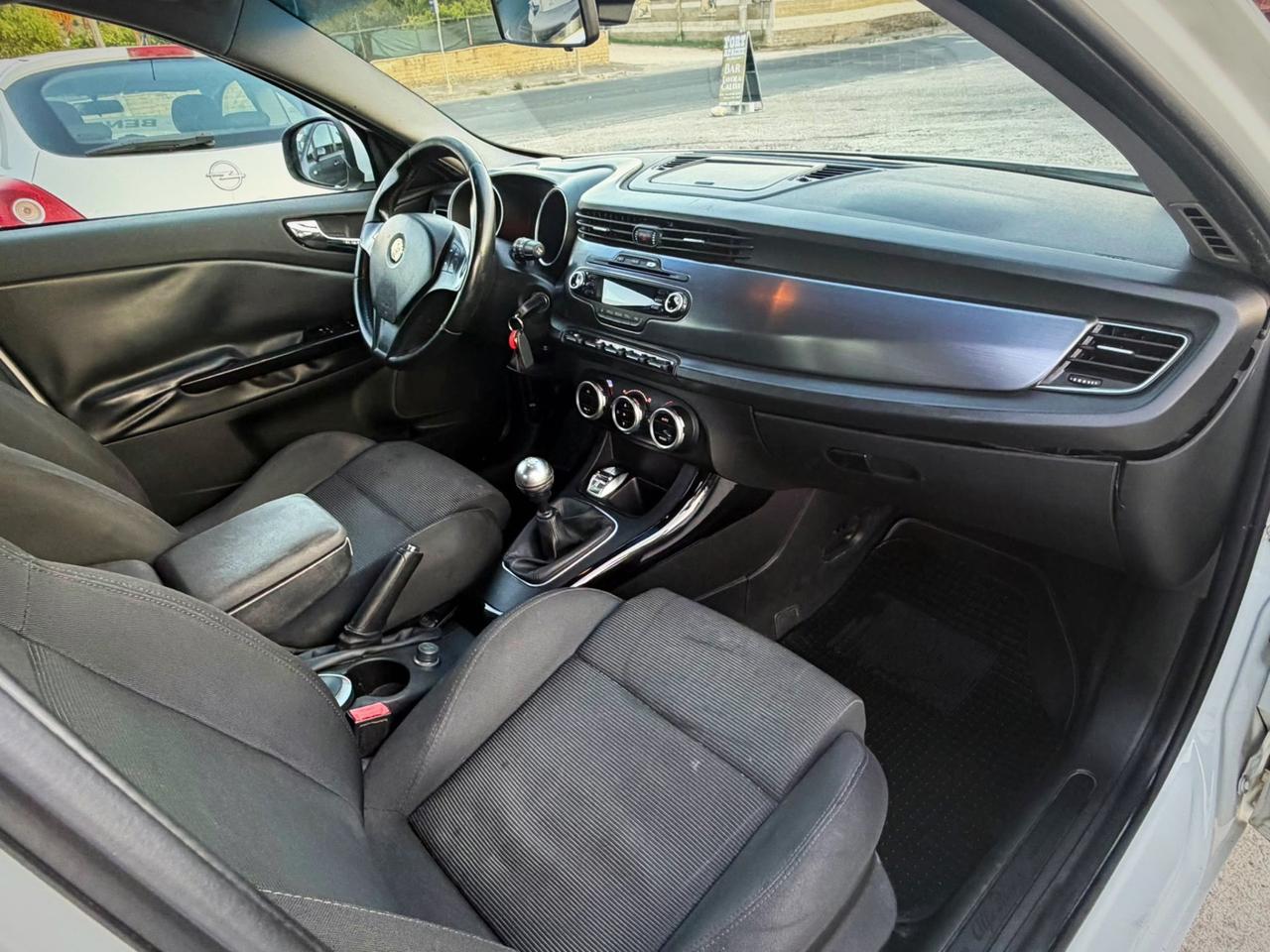 Alfa Romeo Giulietta 1.6 JTDm-2 105 CV Exclusive Garanzia 12 Mesi