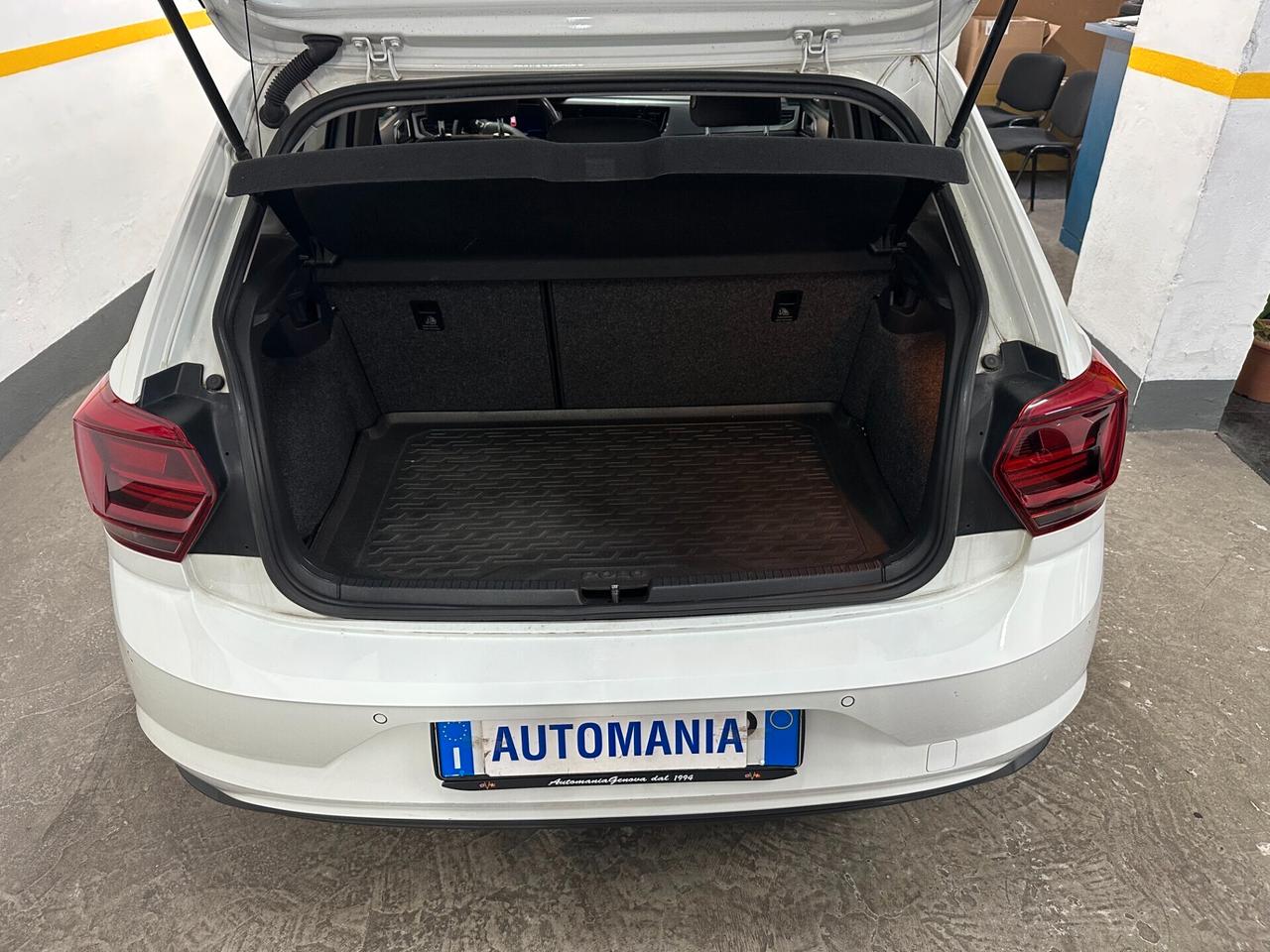 Volkswagen Polo R-LINE Business 1.6 TDI 95 CV 5p. Highline BlueMotion Tech.