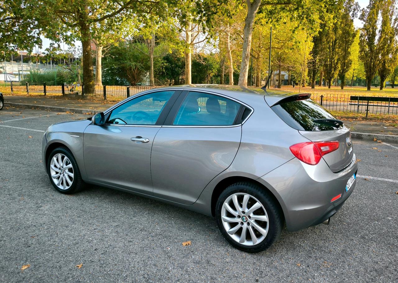 Alfa Romeo Giulietta 1.6 JTDm-2 105 CV