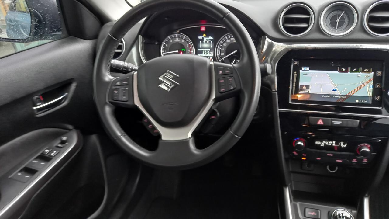 Suzuki Vitara 1.4 Hybrid Top