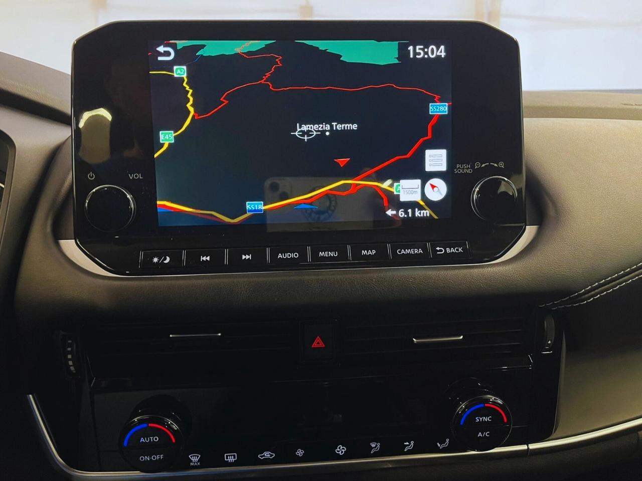 Nissan Qashqai MHEV 140 CV Business