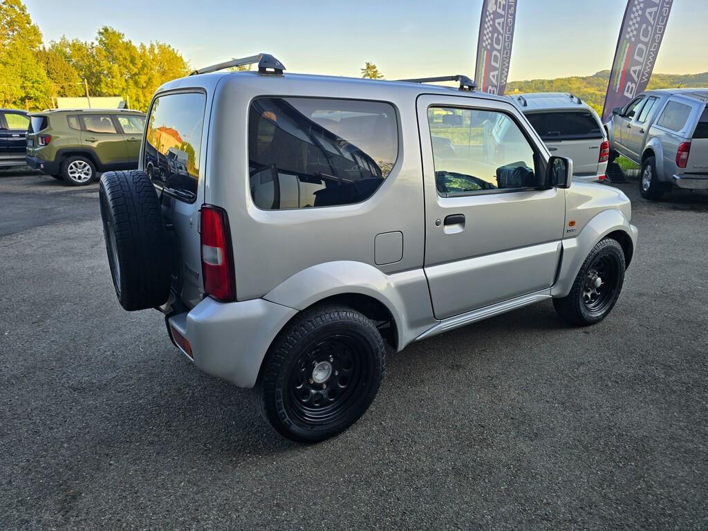 Suzuki Jimny 1.5 DDiS 4WD JLX
