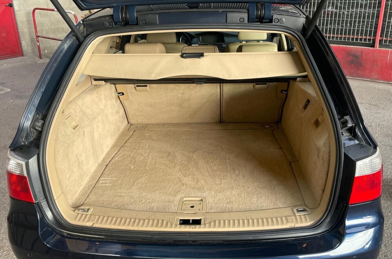 BMW 530d 231Cv. TOURING ELETTA