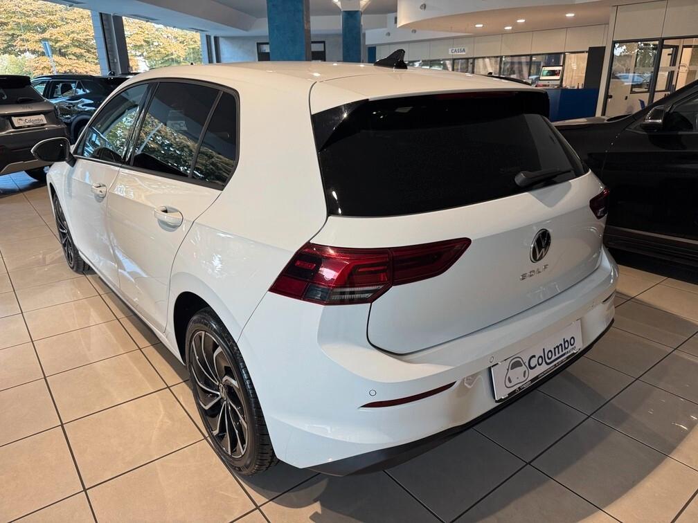 Volkswagen Golf 1.0 etsi evo Life 110cv dsg App conn Led 17" Neopat