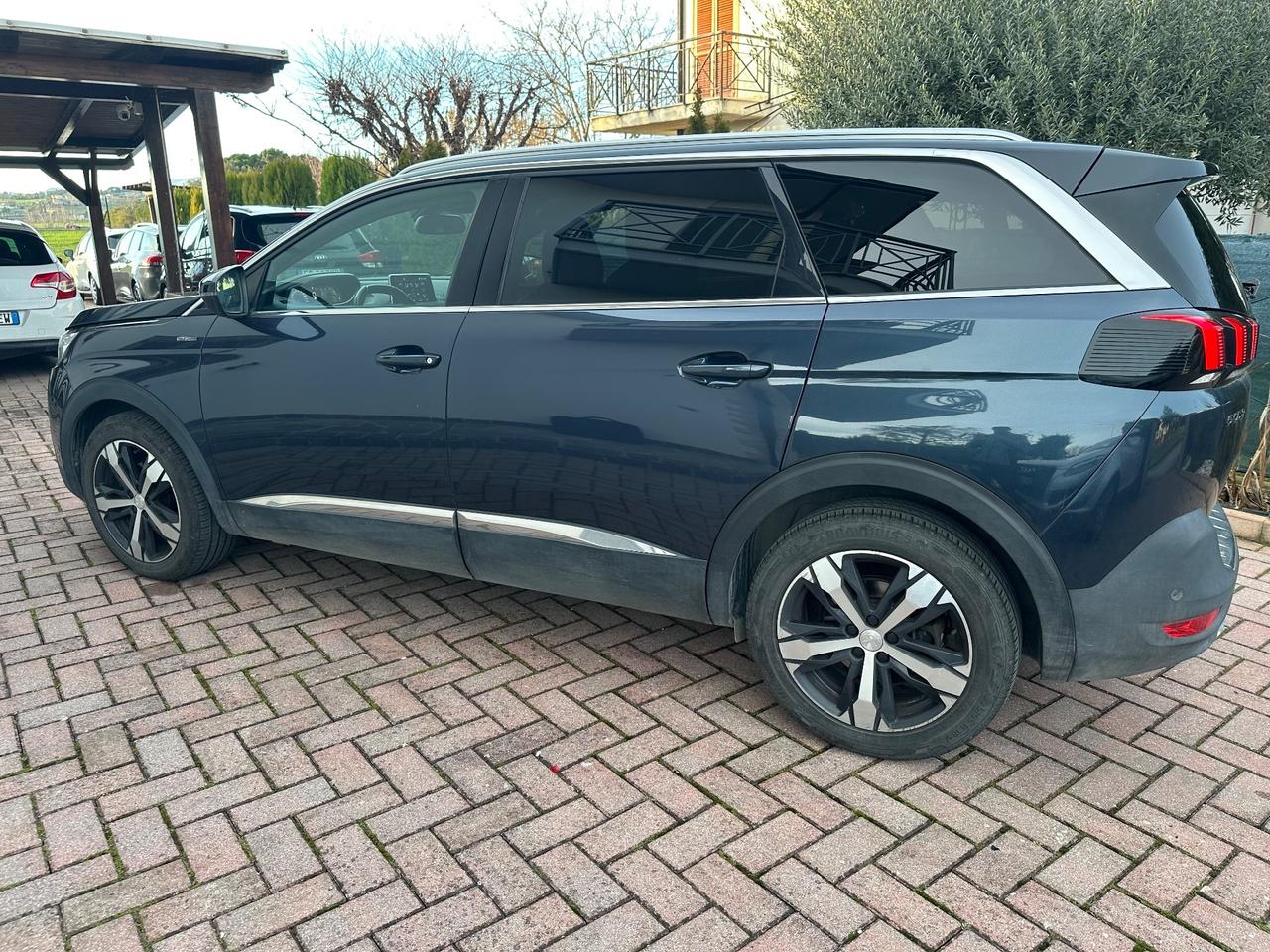 Peugeot 5008 BlueHDi 130 S&S EAT8 GT Line