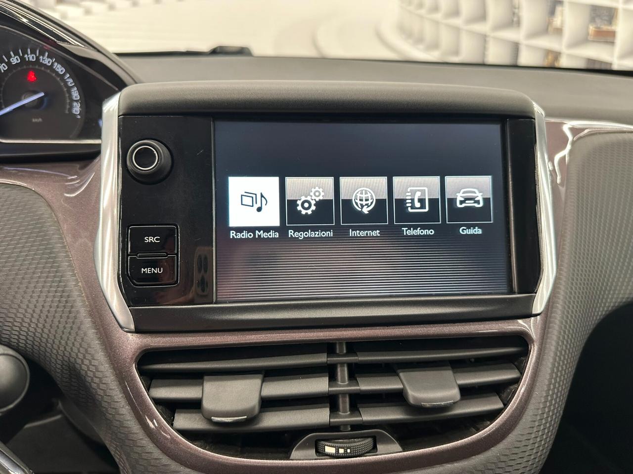 Peugeot 2008 1.4 DIESEL 68cv - NEOPATENTATI-KM CERTIFICATI-