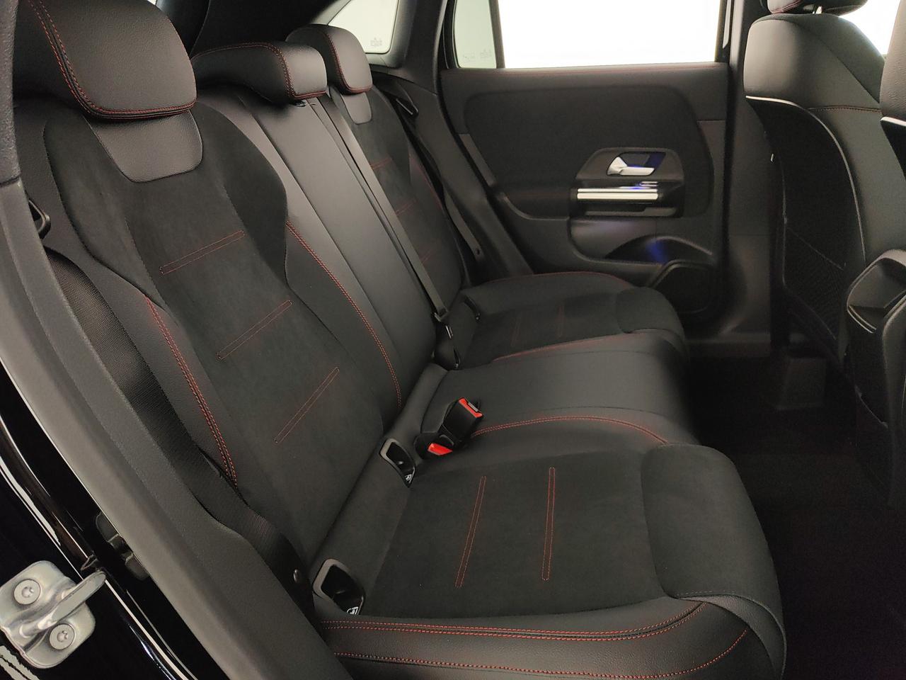 Mercedes-Benz GLA 200 d