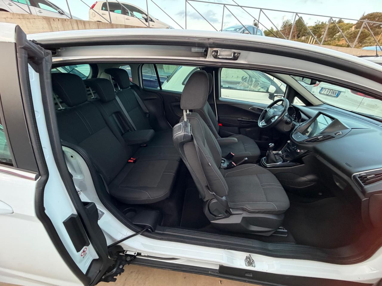 Ford B-Max 1.6 TDCi 95 CV Individual