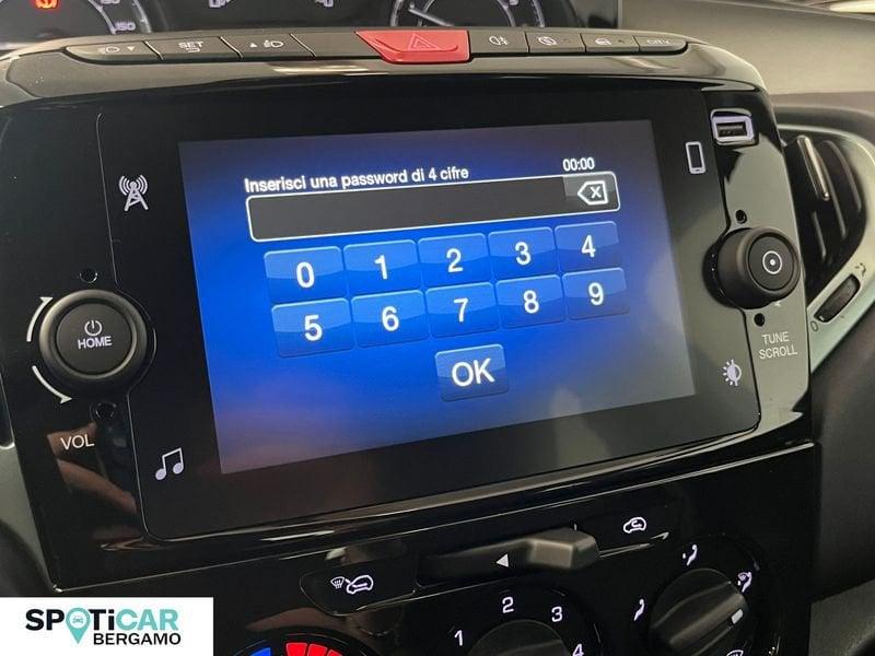 Lancia Ypsilon 1.0 FireFly 5 porte S&S Hybrid Platino - Km0