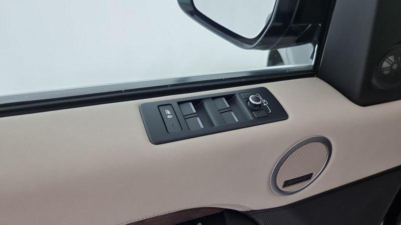 Land Rover Discovery 3.0 TD6 249 CV HSE 7 Posti