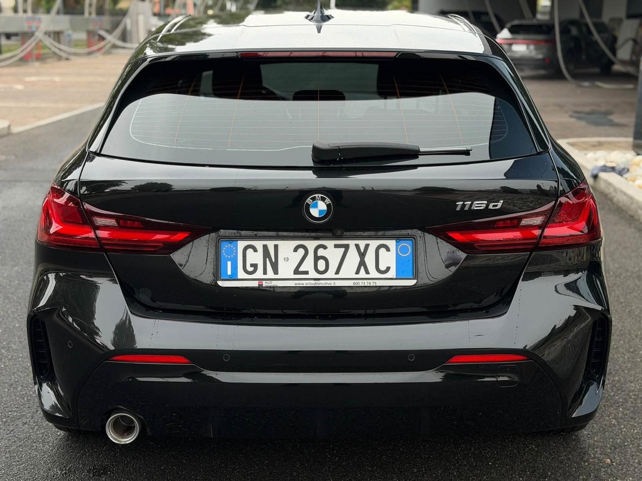 Bmw 116 116d 5p. Msport