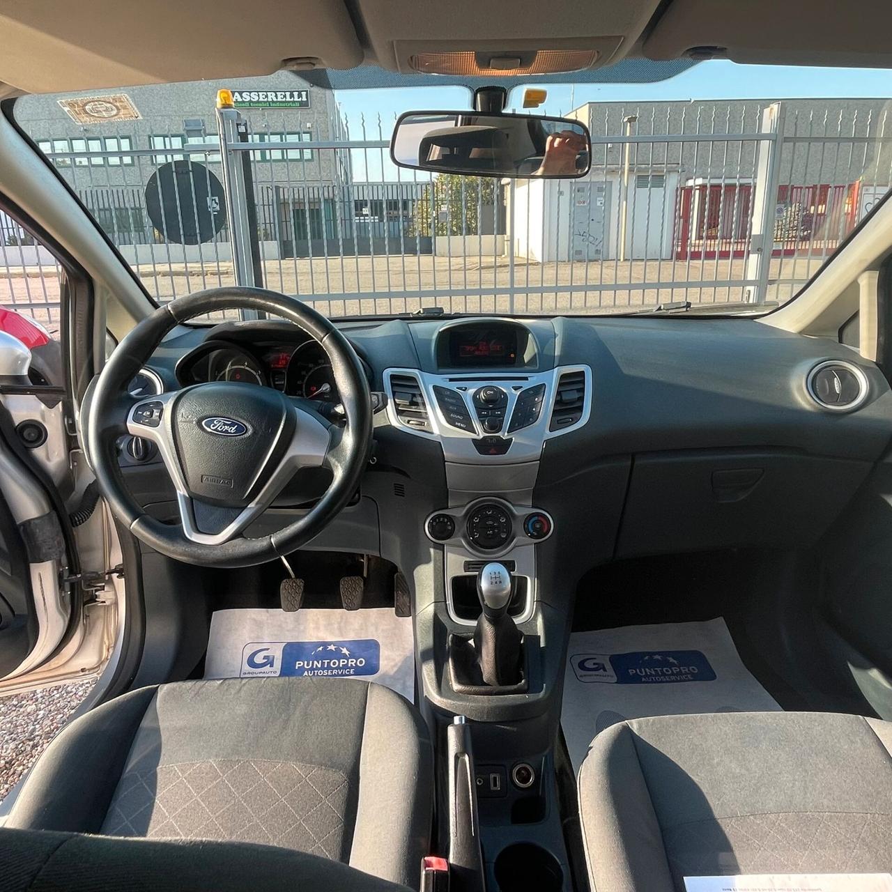 Ford Fiesta 1.2 82 CV 5 porte Titanium