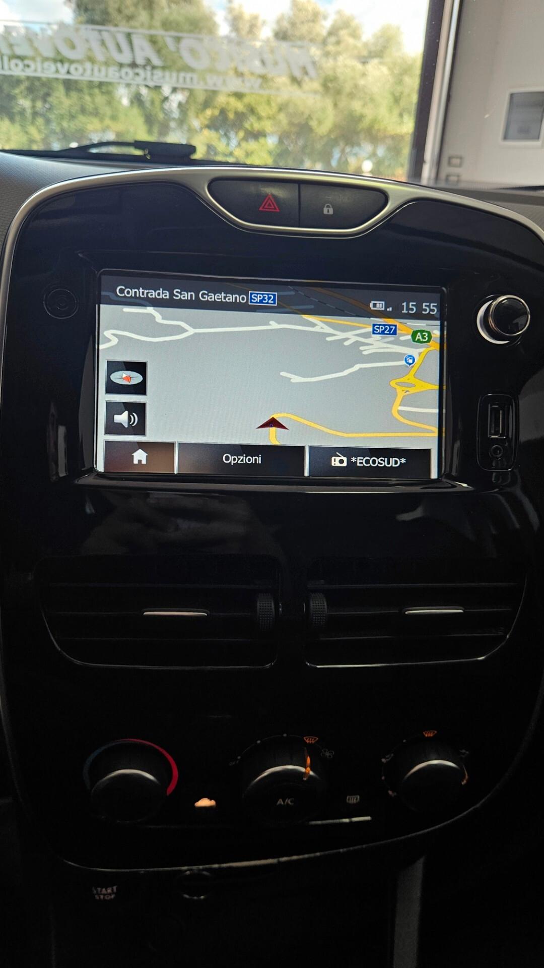 Renault Clio 1.5 dCi 8V 75CV 5 porte Costume National