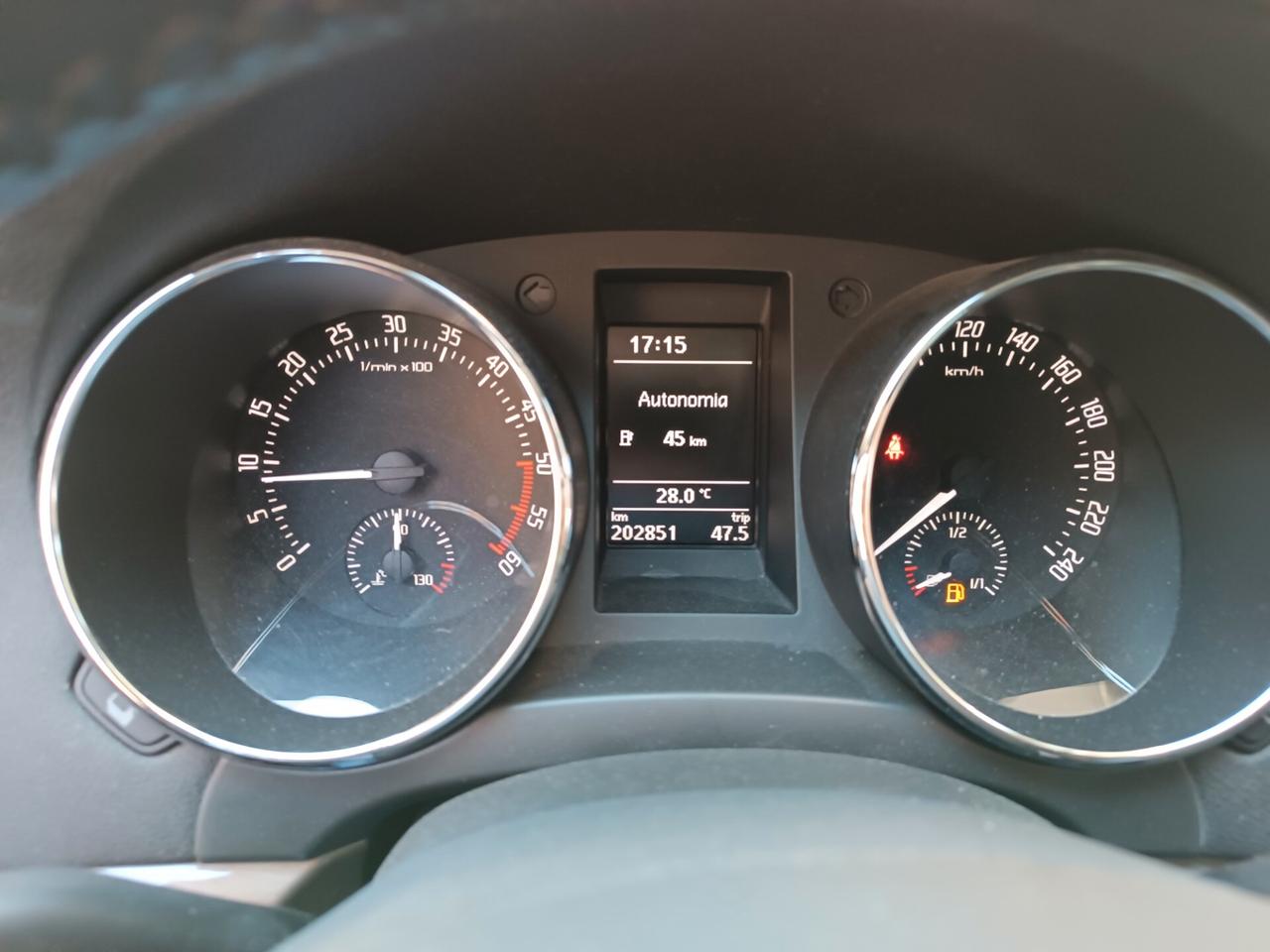 Skoda Yeti Outdoor 2.0 TDI 110CV AMBITION NAVI CAMERA FULL