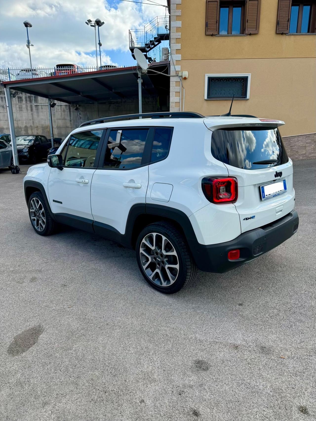 Jeep Renegade 1.3 T4 240CV PHEV 4xe AT6 S 2022