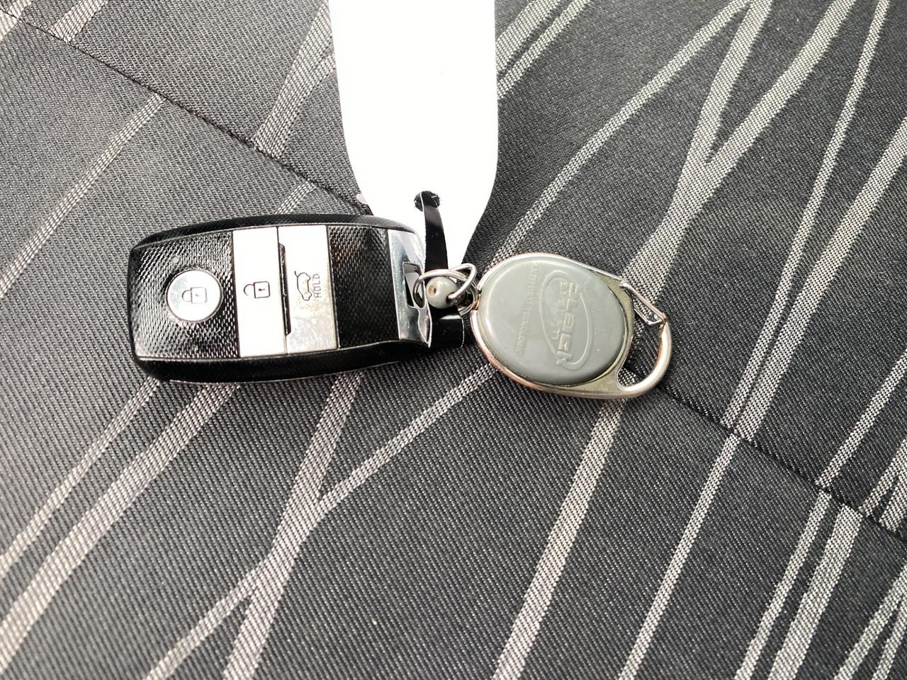 Kia Venga 1.4 CRDi 90CV Cool ---KM CERTIFICATI---TETTO PANORAMICO