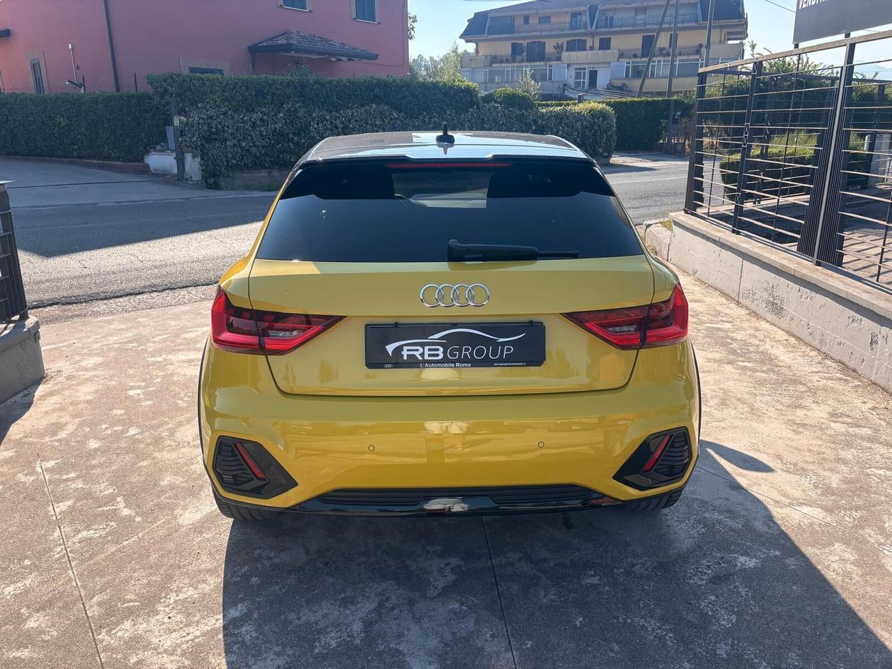 Audi A1 SPB 30 TFSI S tronic Identity Black