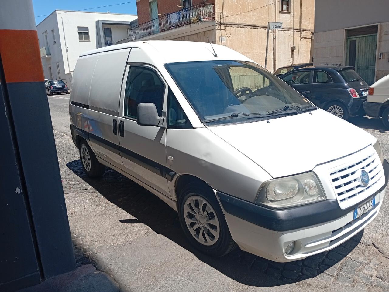 Fiat Scudo 2.0 JTD/109 Fur.Lusso 900kg P.L.