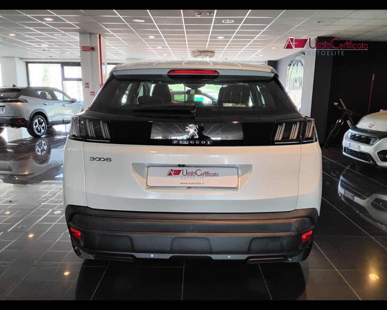 PEUGEOT 3008 BlueHDi 130 S&S EAT8 Active Business