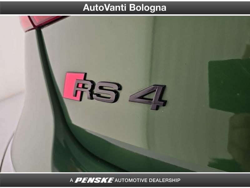 Audi A4 AUDI RS 4 AVANT