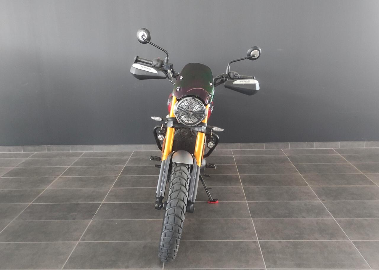 Triumph Scrambler 400 X ACCESSORIATA