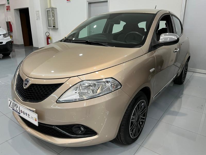LANCIA Ypsilon 1.0 FireFly 5p. S&S Hybrid Ecochic Gold
