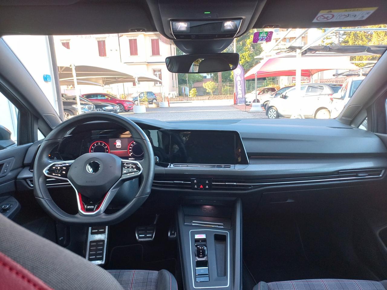 Volkswagen Golf GTI 2.0 TSI DSG