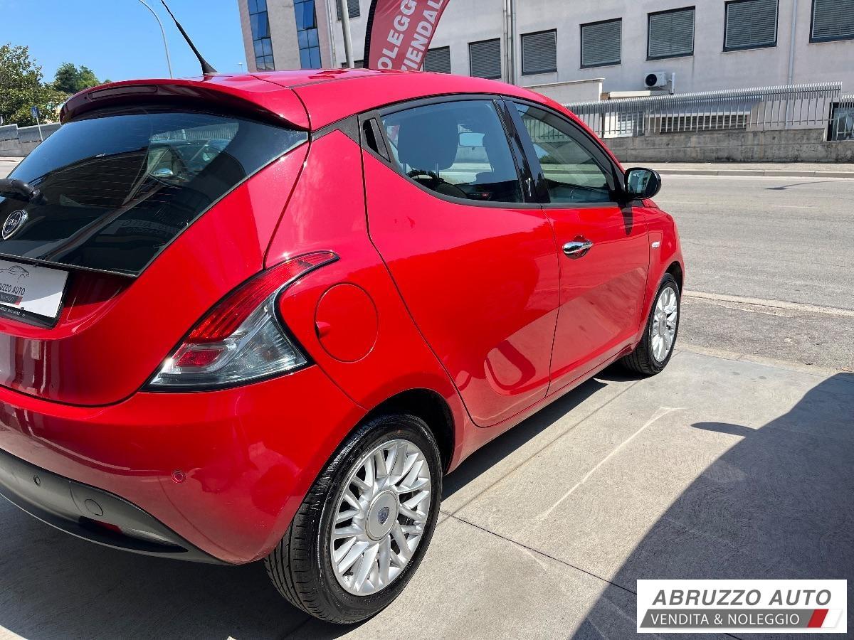 LANCIA Ypsilon 1.3 MJT 16V 95 CV 5 porte Platinum