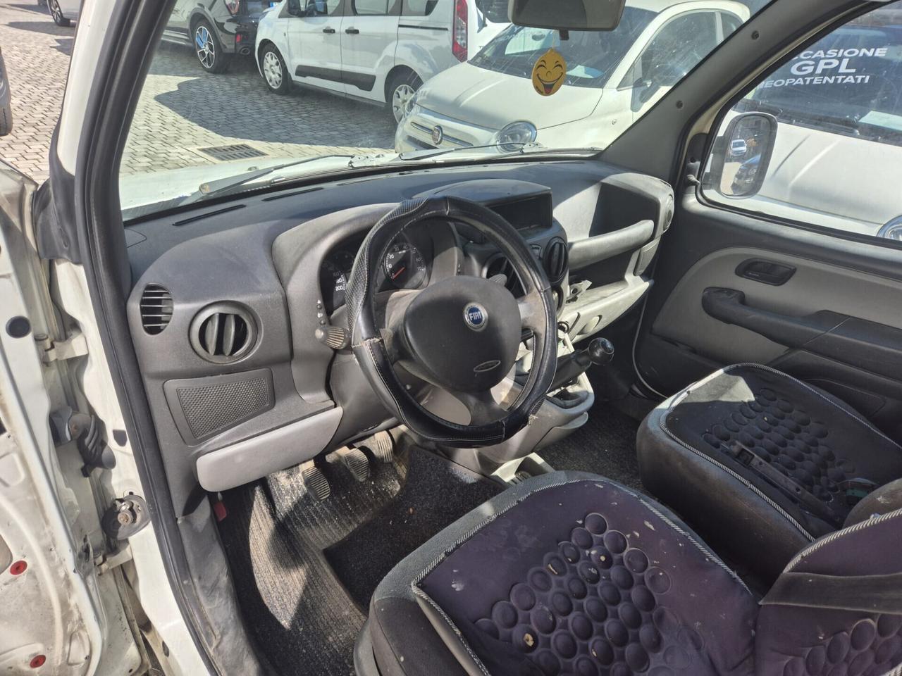 Fiat Doblo 1.9 JTD 2 POSTI SOLO PER COMMERCIANTI