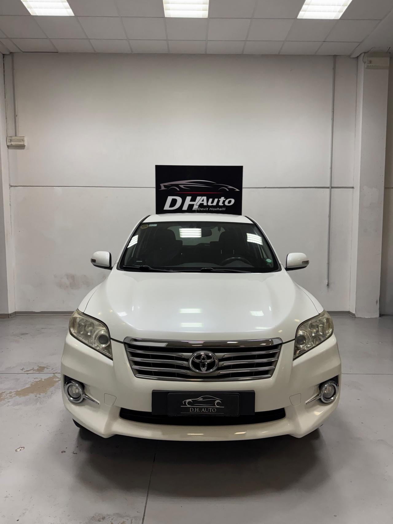 Toyota RAV 4 RAV4 Crossport 2.2 D-4D 150 CV Lounge