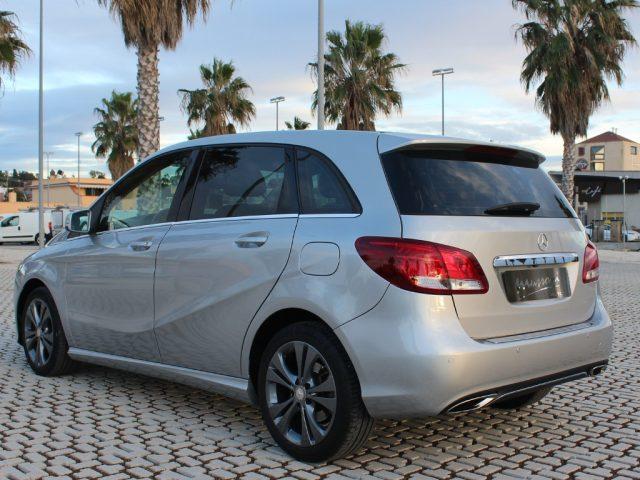 MERCEDES-BENZ B 180 d Automatic Sport