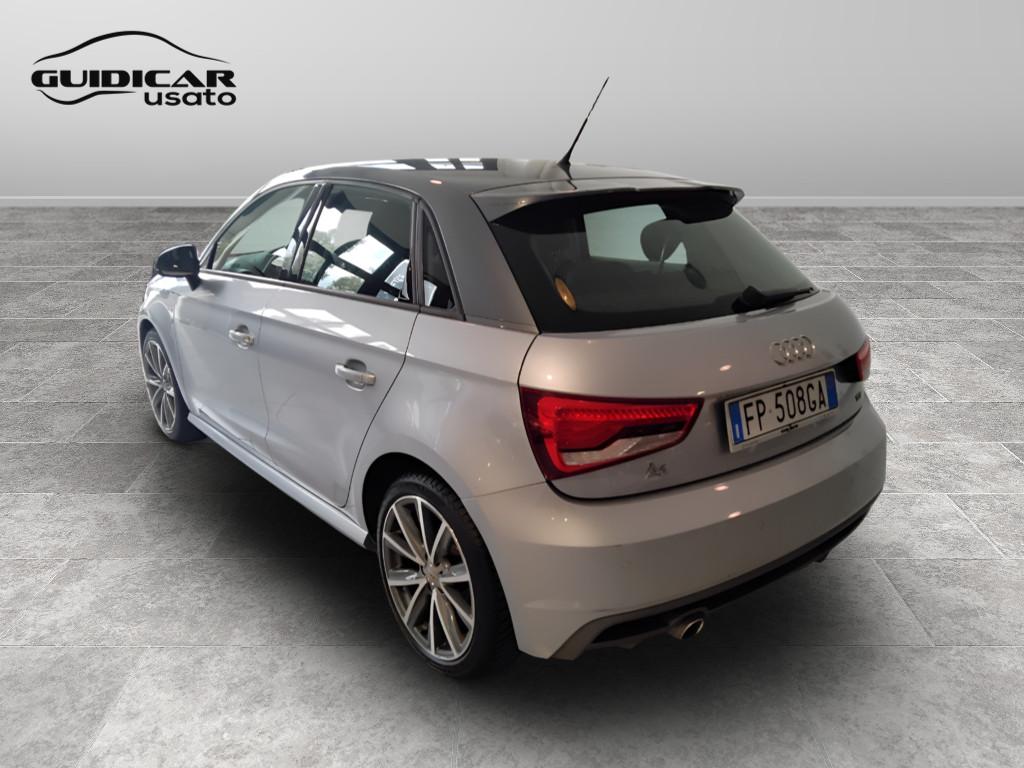 AUDI A1 I 2015 Sportback - A1 Sportback 1.4 tdi Admired