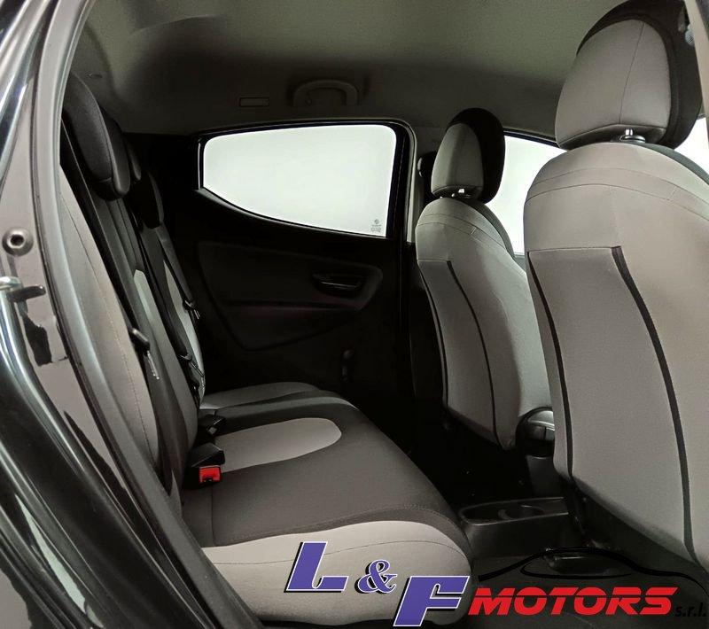 Lancia Ypsilon 1.2 69cv Gold