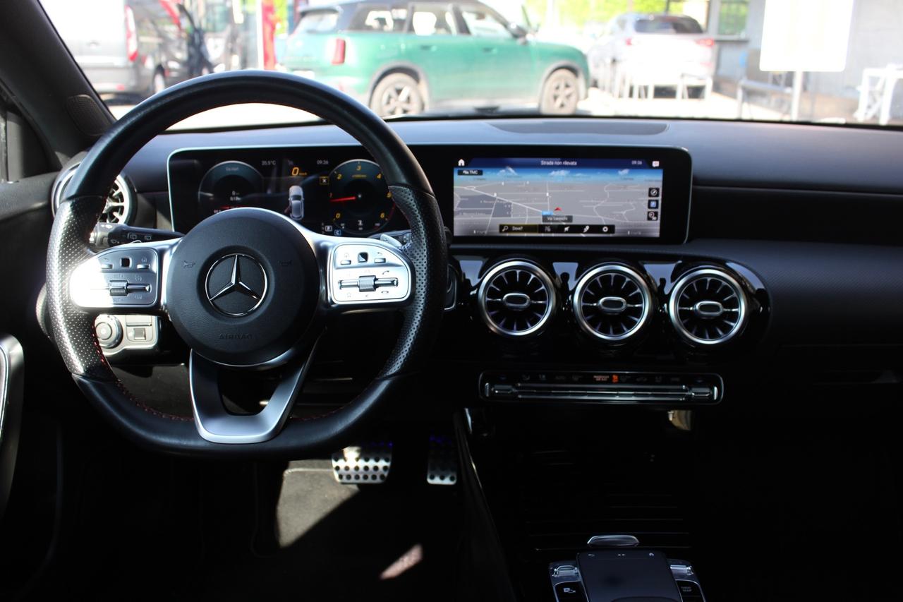 Mercedes-benz A 200 D AUTOMATIC PREMIUM AMG LINE CERCHI 19''