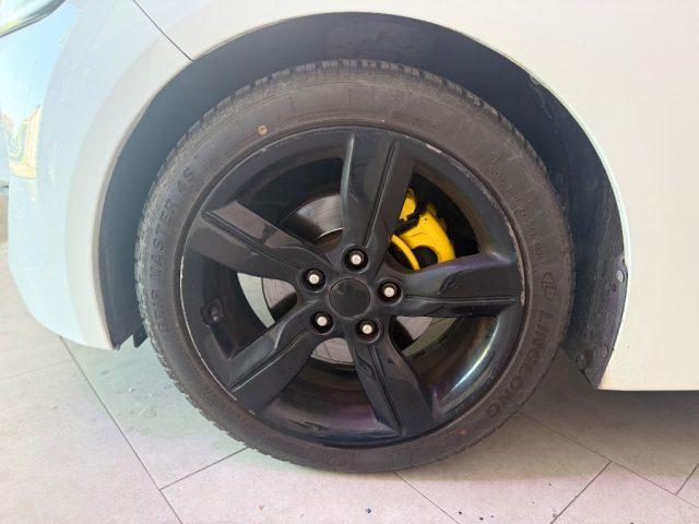 HYUNDAI Veloster 1.6 GDI Comfort