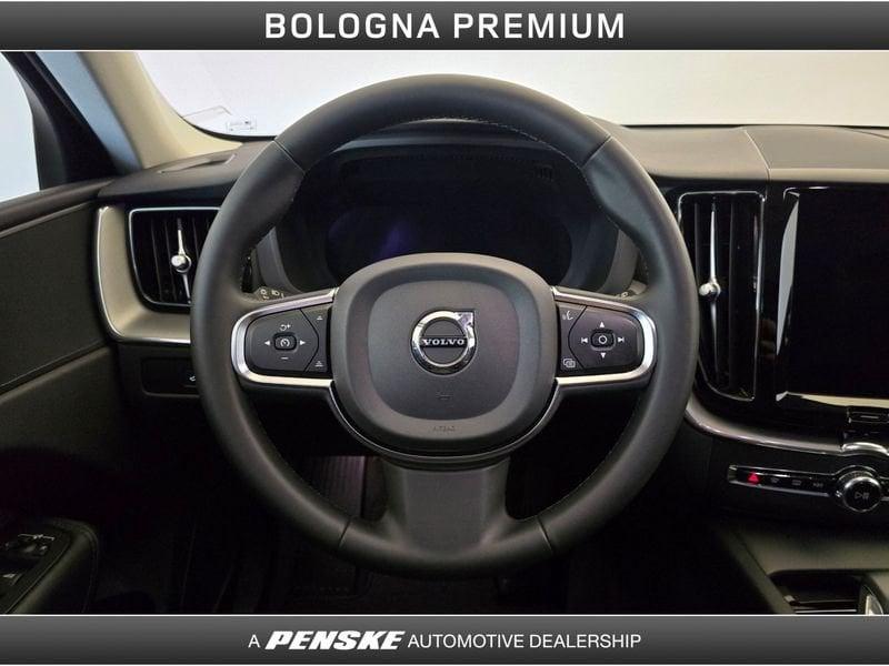 Volvo XC60 B4 (d) AWD automatico Core