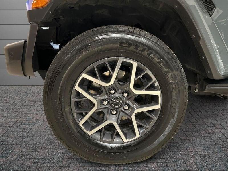 Jeep Wrangler Unlimited 2.0 turbo Sahara auto