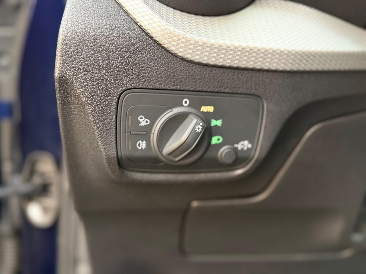 Audi Q2 30 TDI 116 CV S-tronic Business