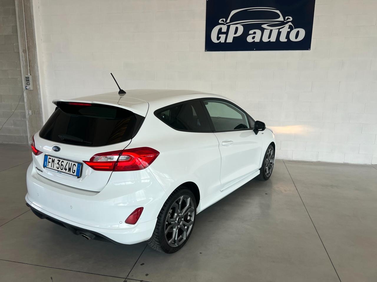 Ford Fiesta 1.5 TDCi 120 CV 3 porte ST-Line OK NEOPATENTATI