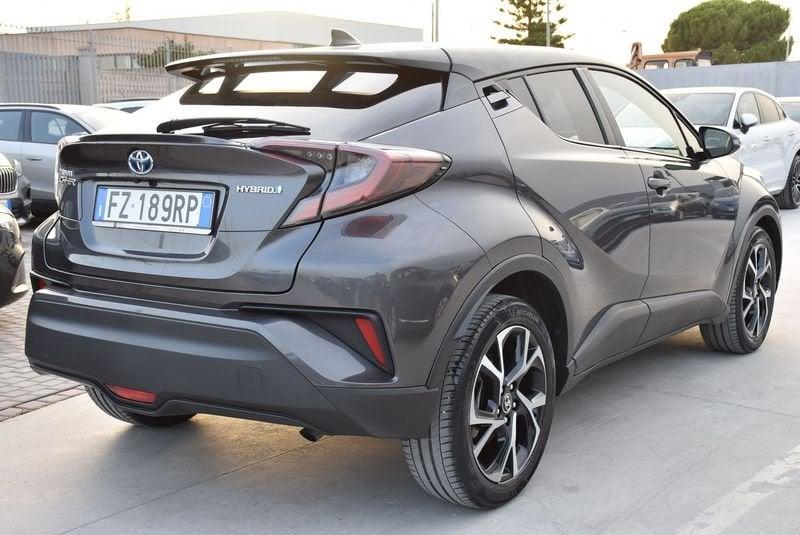 Toyota C-HR 1.8 Hybrid E-CVT Dynamic
