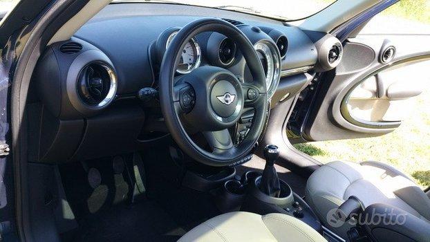 MINI Countryman (R60) Cooper D Navi Tetto