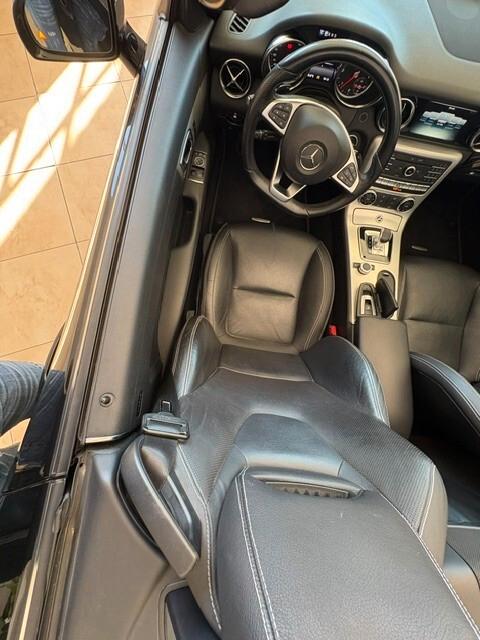 Mercedes-benz SLC 250 d AMG line