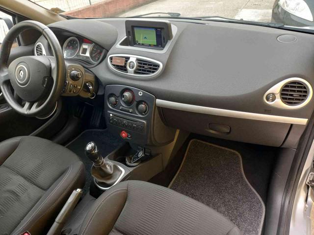 RENAULT Clio 1.2 16V 5 porte Luxe neopatentati